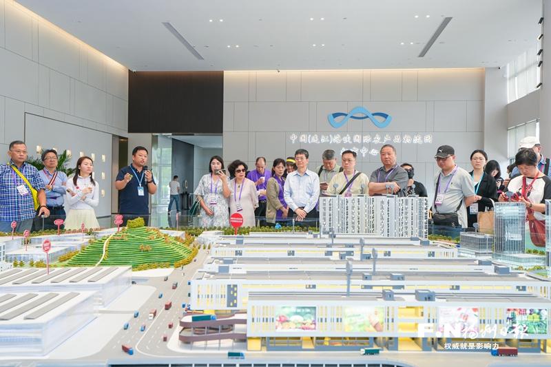 臺胞臺企代表走進福州馬祖產業合作園區：看產業新貌 尋合作機遇
