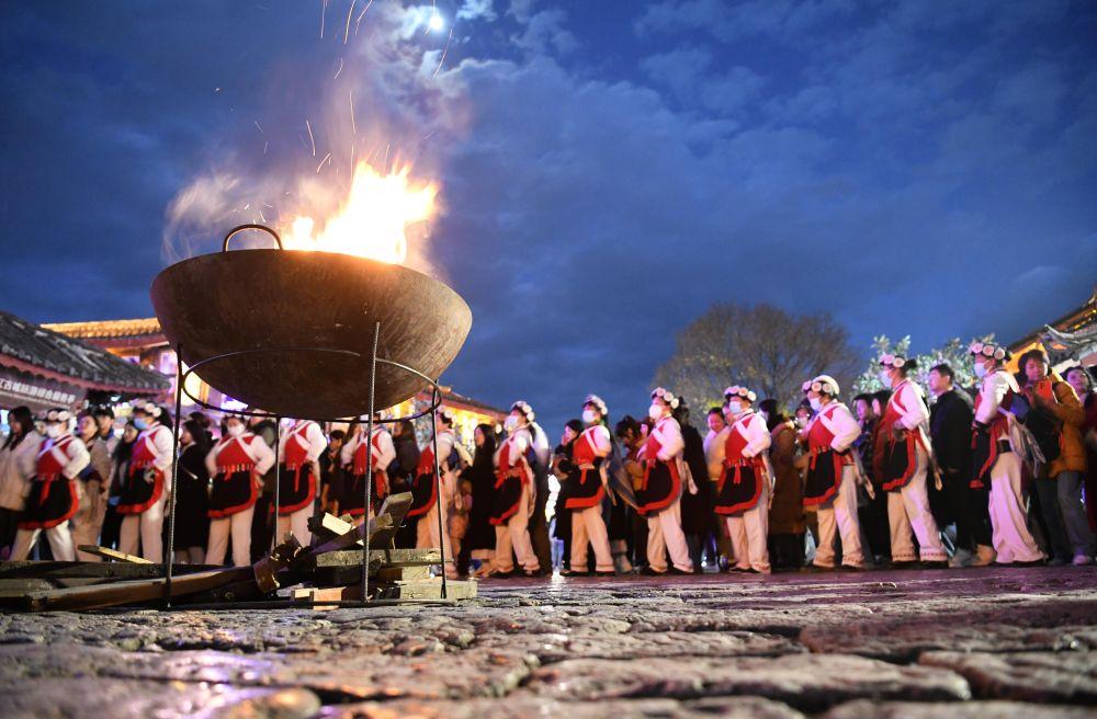 习近平总书记关切事｜特色文化产业焕新姿