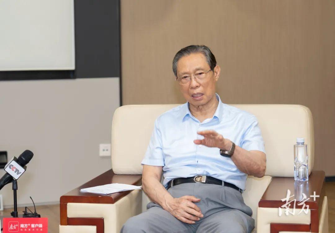 钟南山谈大S离世：很遗憾