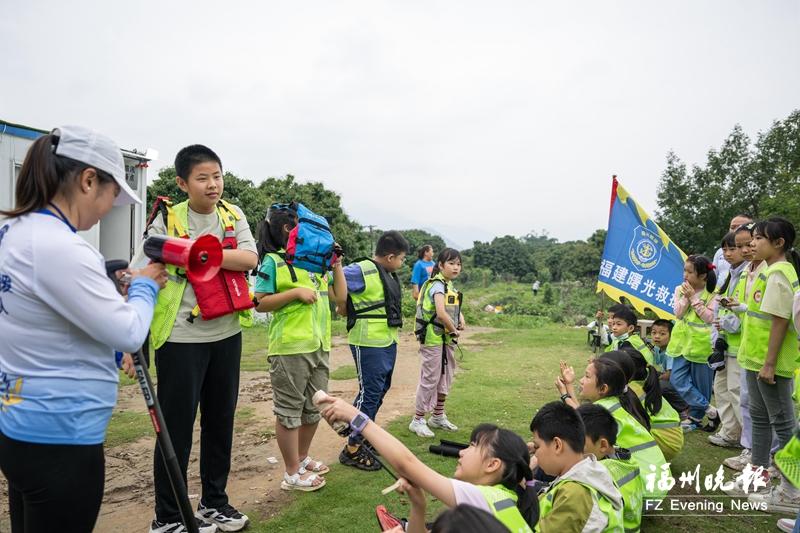 福州晚报写作训练营走进“中国龙舟制造第一村”