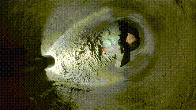 晚上玩捉迷藏 3人去2人归 消失的玩伴去哪了？