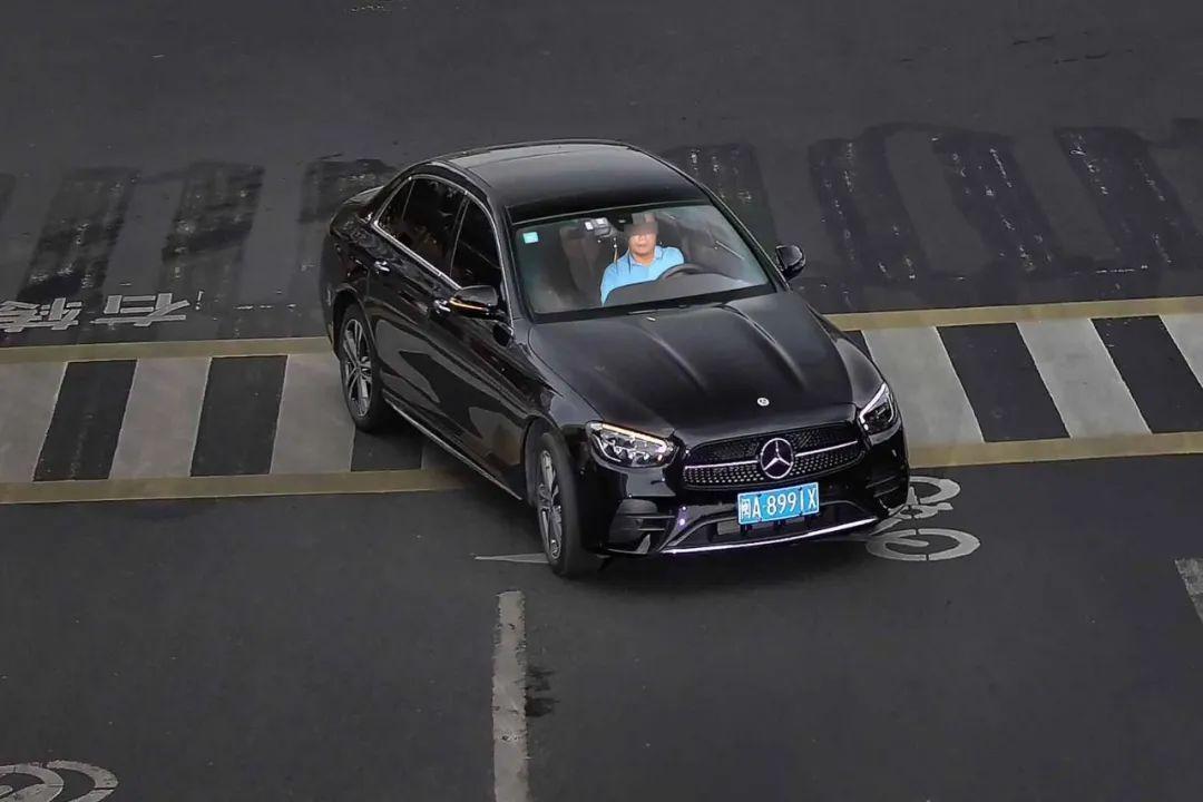 福州这些小车被抓拍，都因为上车时没做这件事……