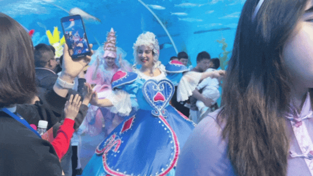 假期，到这里来happy一下