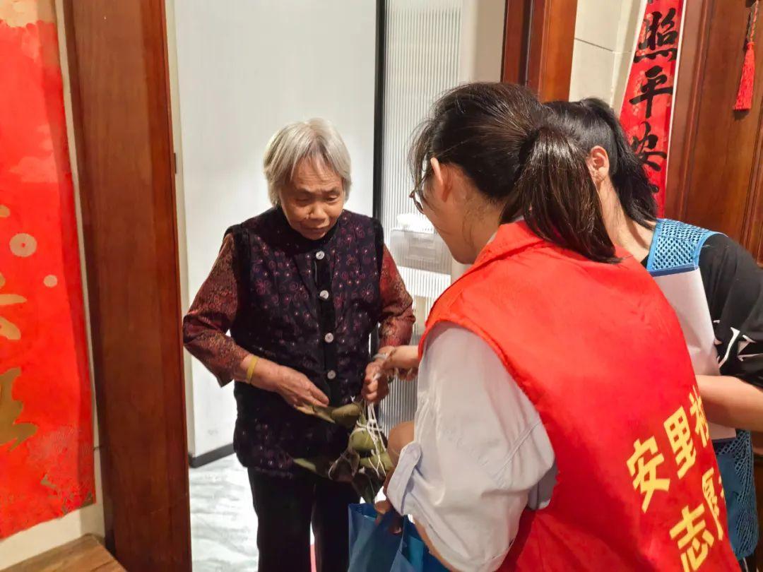 金厝边银乡里，浓情端午乐在其“粽”！
