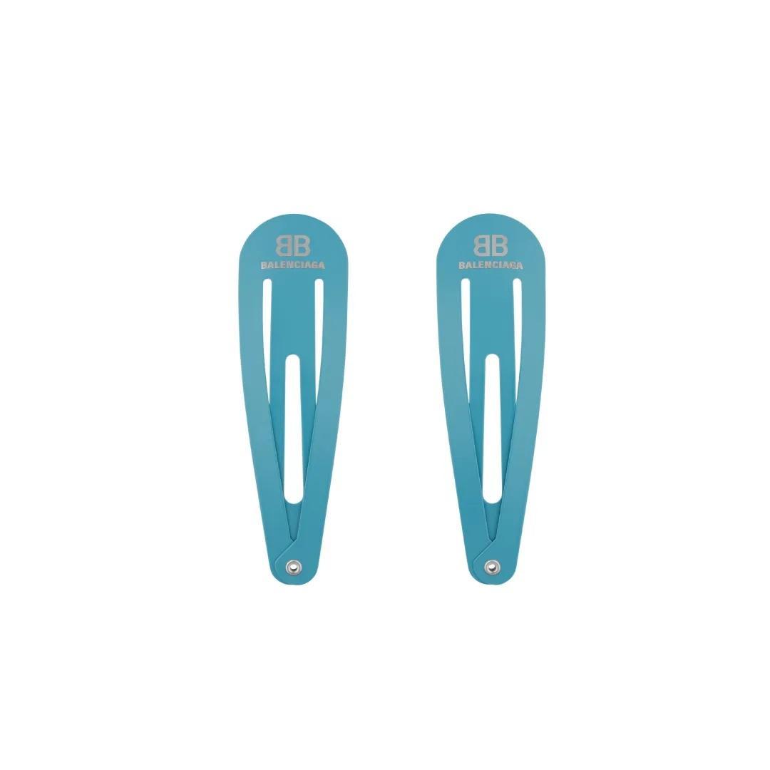 4500元一条！巴黎世家平角短裤造型半身裙惹争议