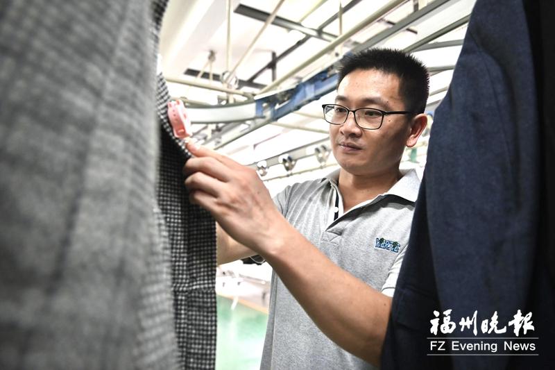 蔡庆杯：从洗衣工到全国技术能手