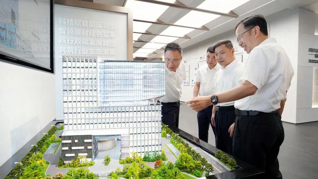坚持创新发展！福州高新区主要领导走访服务园区创新主体