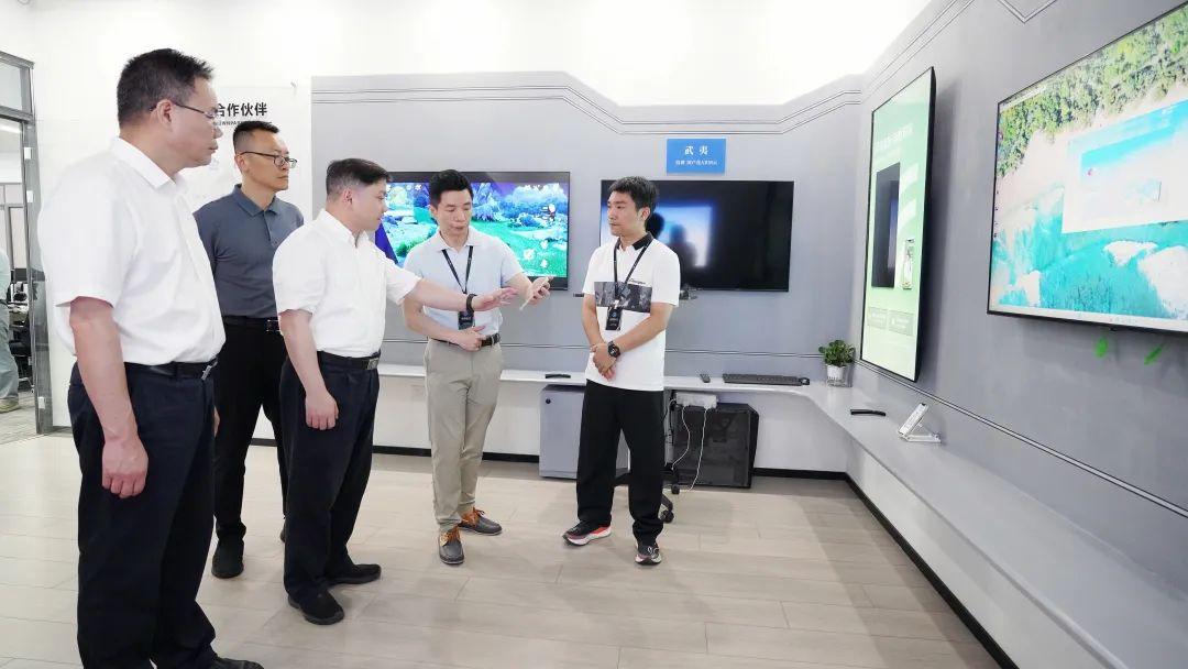 坚持创新发展！福州高新区主要领导走访服务园区创新主体