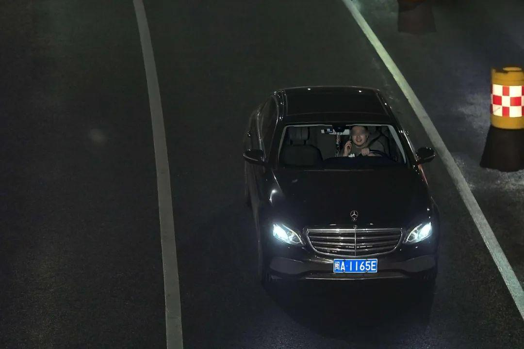 开车玩手机、打电话！福州这些车辆已被抓拍处罚！