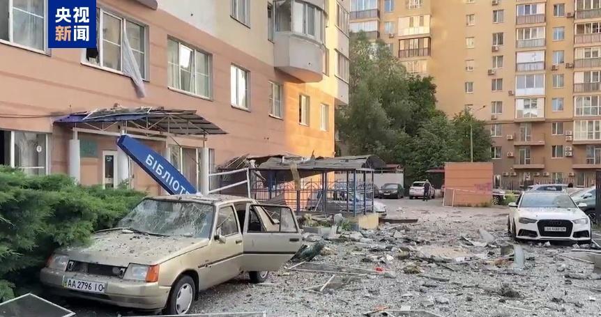 乌称全境多地遭俄大规模袭击