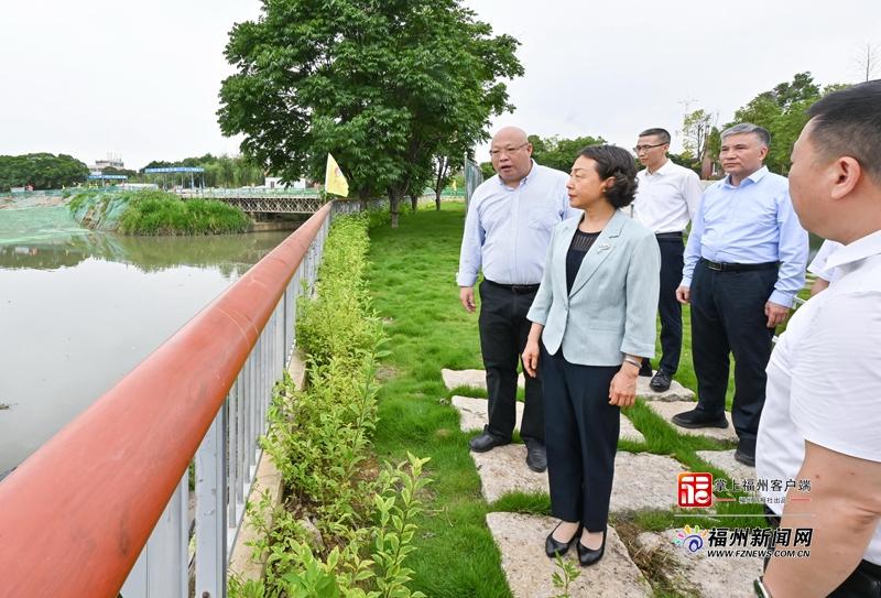 郭宁宁赴仓山闽侯开展“护河爱水、清洁家园”活动