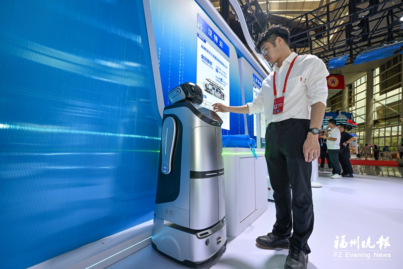 看！榕创力量“创见未来”