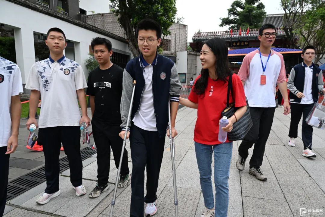 未来总是甜的!加油,少年! 未来总是甜的!加油,少年!