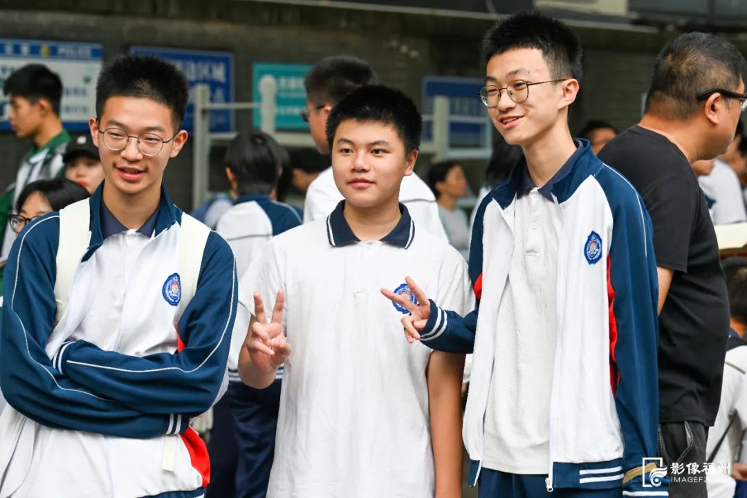 未来总是甜的!加油,少年! 未来总是甜的!加油,少年!