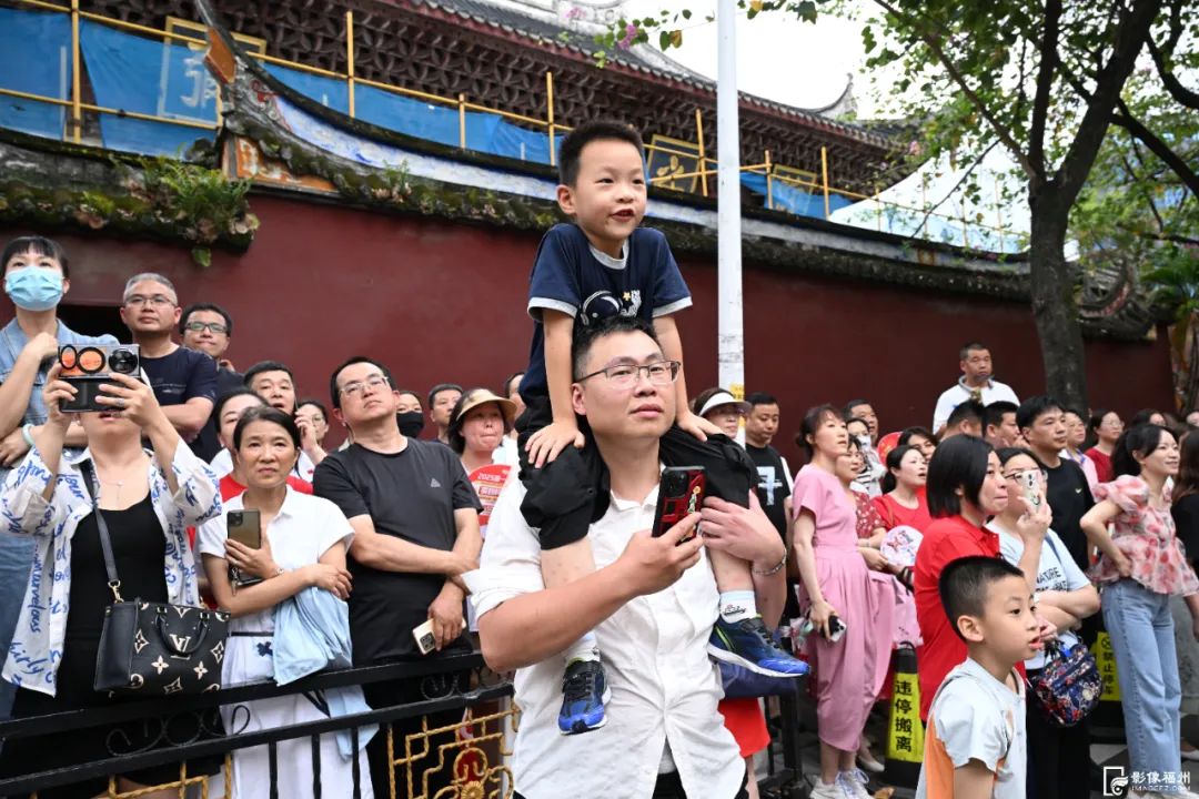 未来总是甜的!加油,少年! 未来总是甜的!加油,少年!