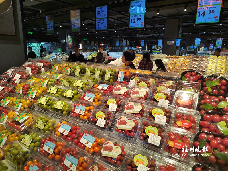 多“汁”多彩 小番茄卖出“高身价”