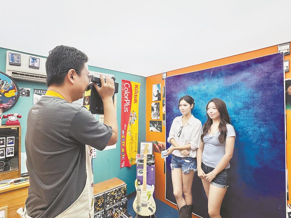 “情绪经济”走红的背后