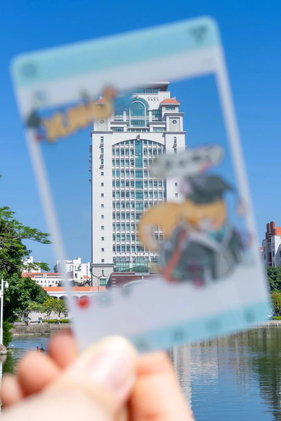 慕了！福建高校这些毕业礼物太宠了！