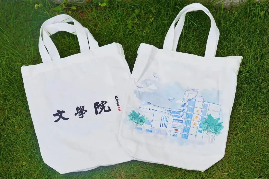 慕了！福建高校这些毕业礼物太宠了！