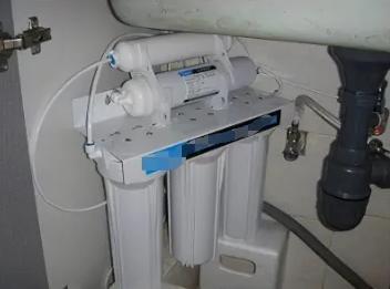 专骗老年人 净水器骗局曝光