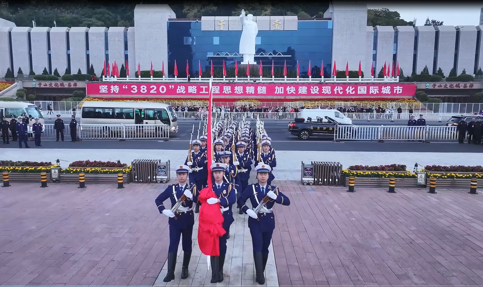 你，为什么要成为一名共产党员？