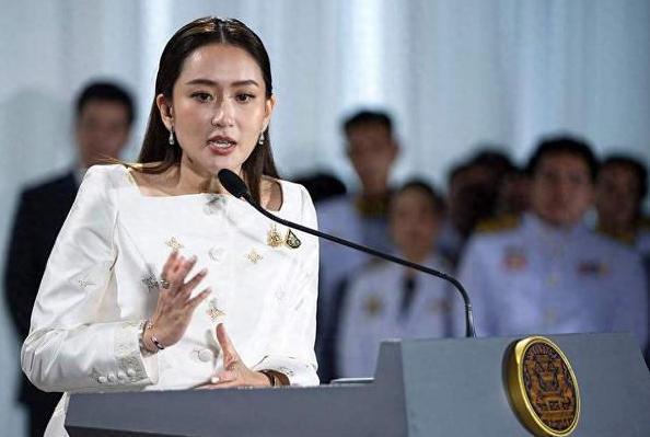 泰国宪法法院裁定暂停佩通坦总理职务