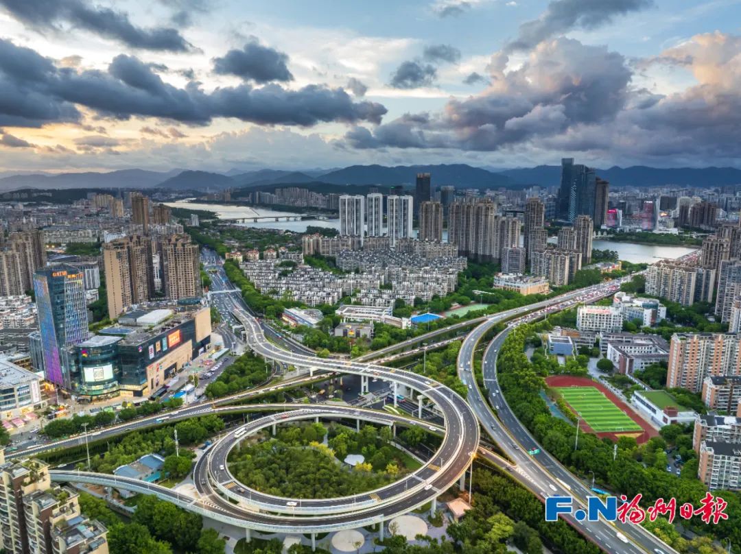 福州久久为功推进城市建设更新