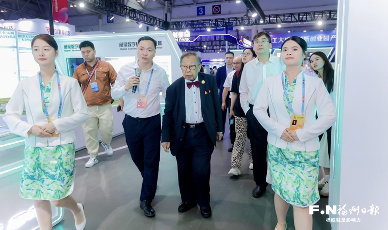 在商贸流通一线书写实干答卷——记市商务局机关第二党支部书记、流通业发展处处长黄普深