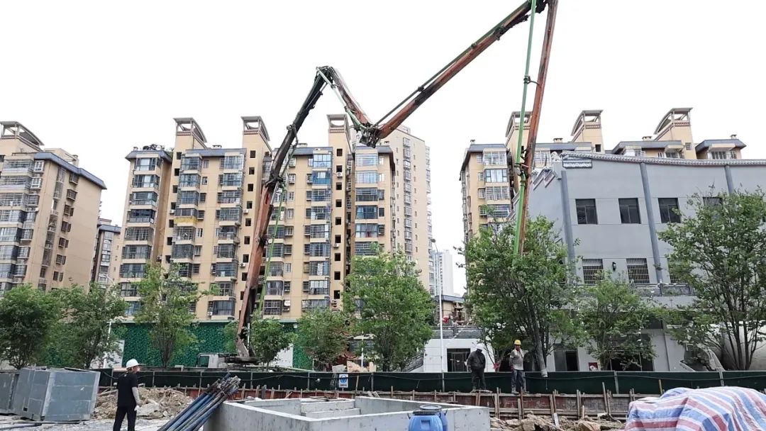 全面封顶！福州高新区这处安置房项目奋战当“夏”！