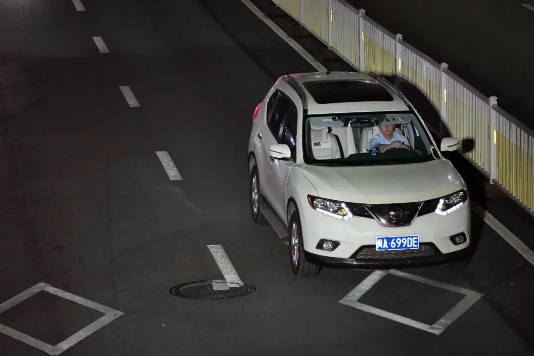 注意！福州已有多辆车被抓拍，这件事上车不做很危险！