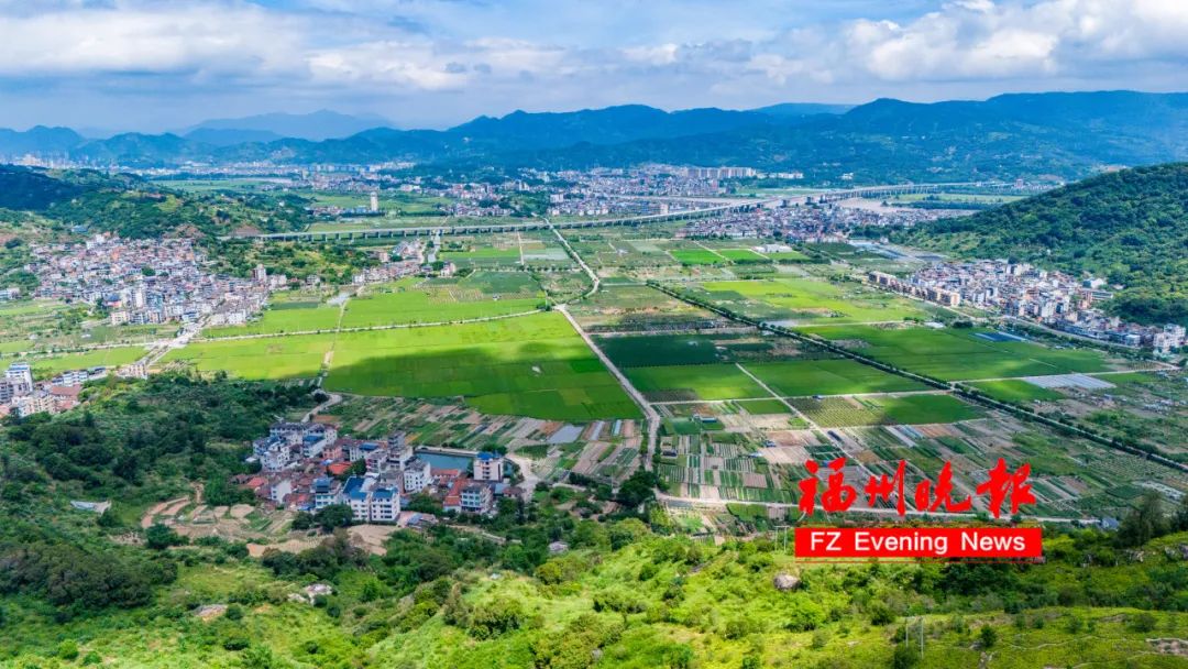 福州“空中栈道”，火了！360°绝美山海，很多人正赶去