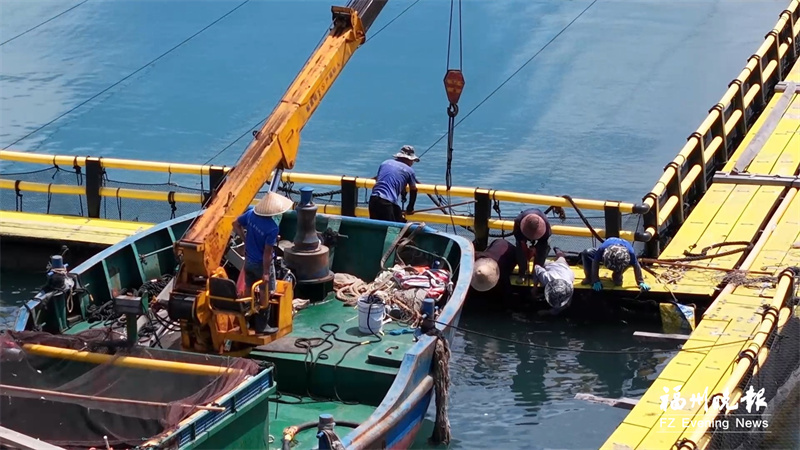 台风“丹娜丝”逼近 福州严阵以待