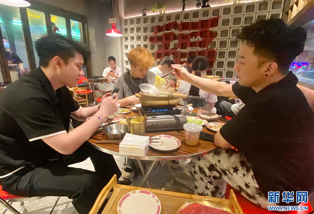 福州街头动人烟火气 福州街头动人烟火气