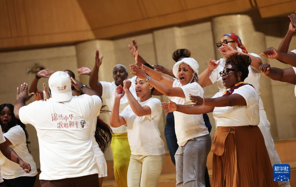 新华网关注：中美青少年合唱周唱响