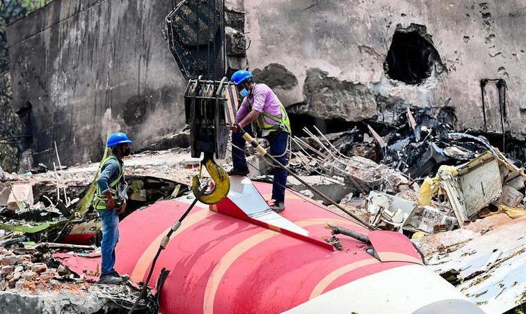 印航机长关闭燃油开关或直接导致坠机