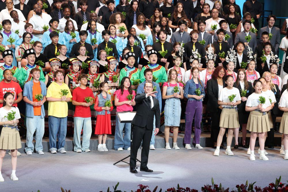 再谱友谊新篇！近30支中美合唱团参加“鼓岭缘”合唱周