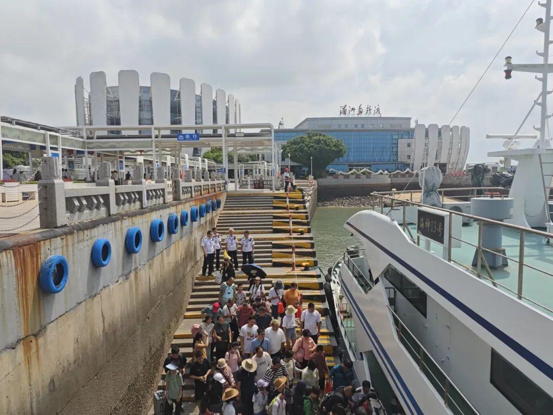 台风“韦帕”升级！预计20日登陆！福建多地发布停航通知→