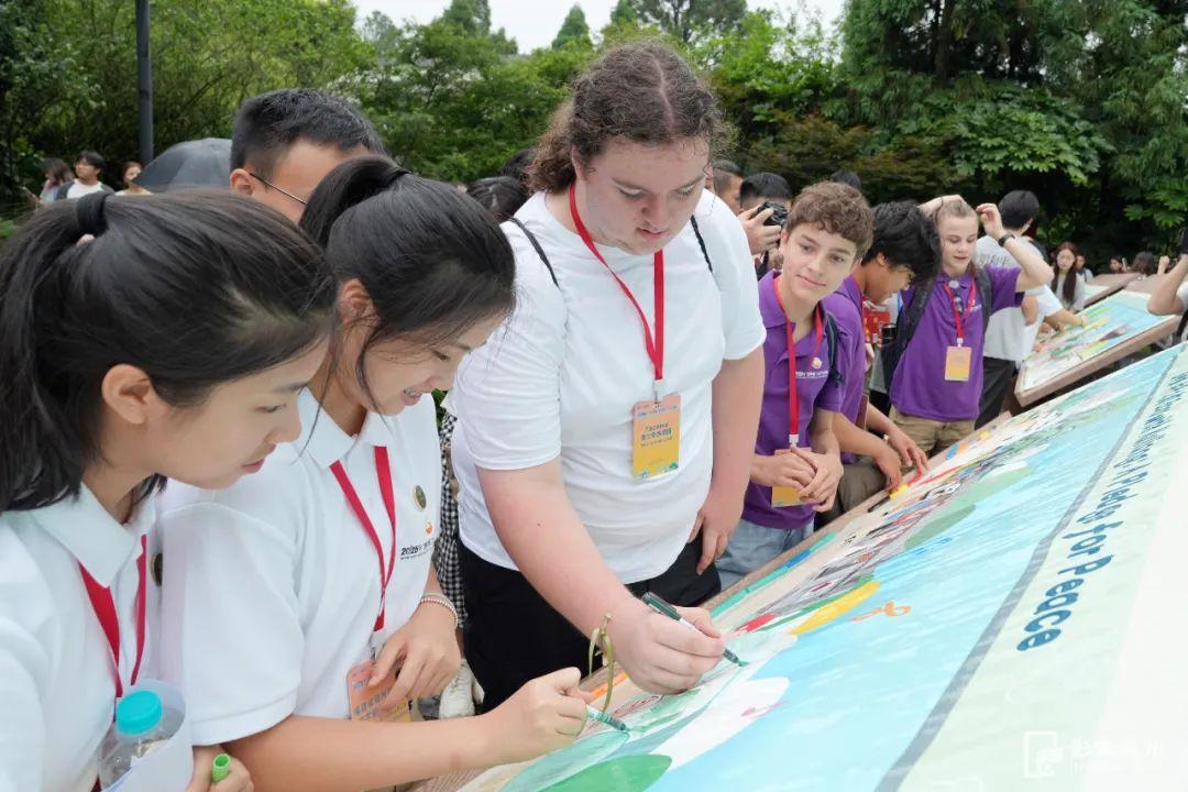 跨越山海，再续百年情谊