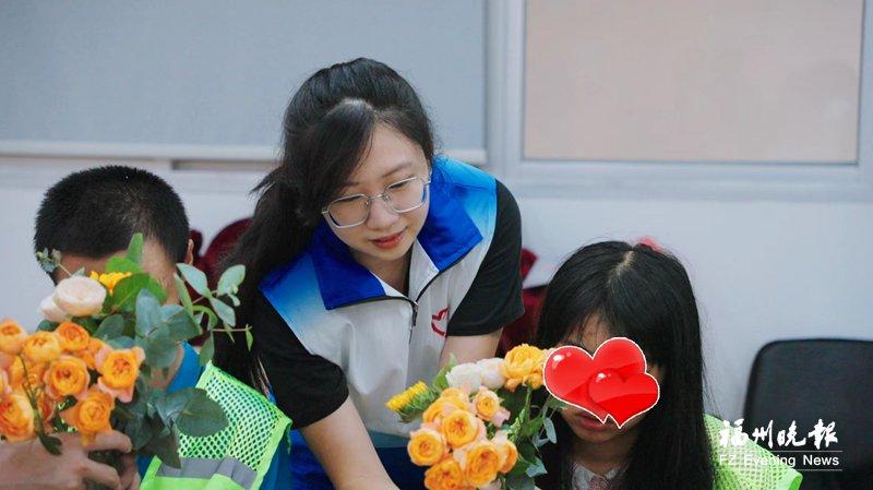 臺胞與“心青年”共赴花藝之約