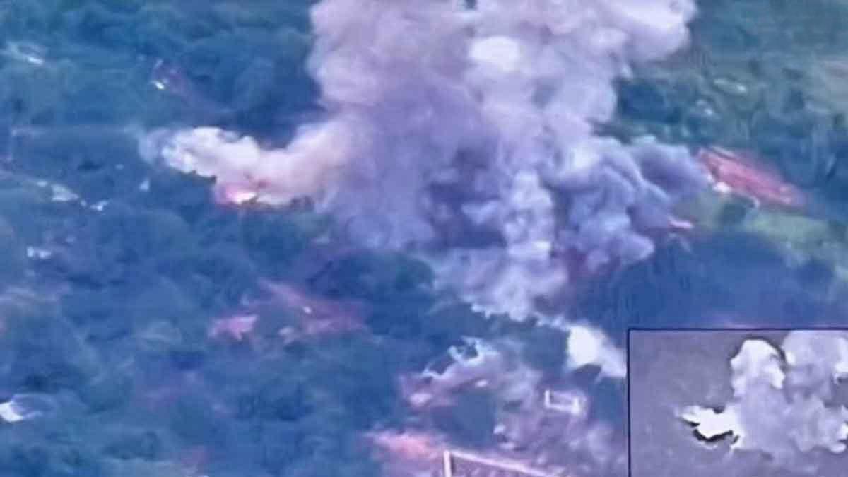 泰国称再次空袭柬埔寨 现场照片公布