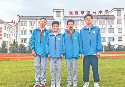 人民日报报道全国见义勇为英雄蔡文：危险面前，义无反顾下井救人