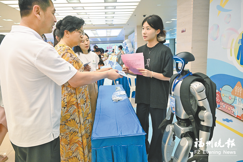 福州：“科普午市”接地气 防震宣传聚人气
