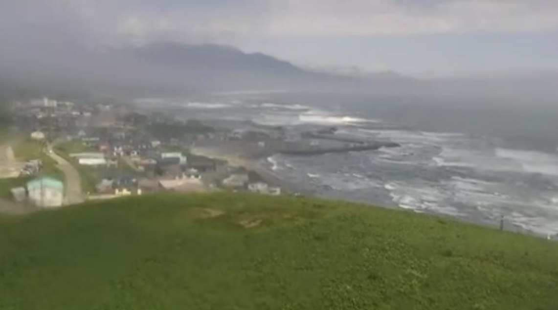 堪察加东岸远海发生强烈地震 全球多地发布海啸预警