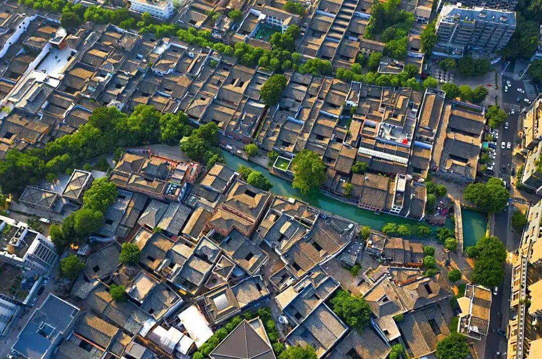 玩转福州，地铁直达！