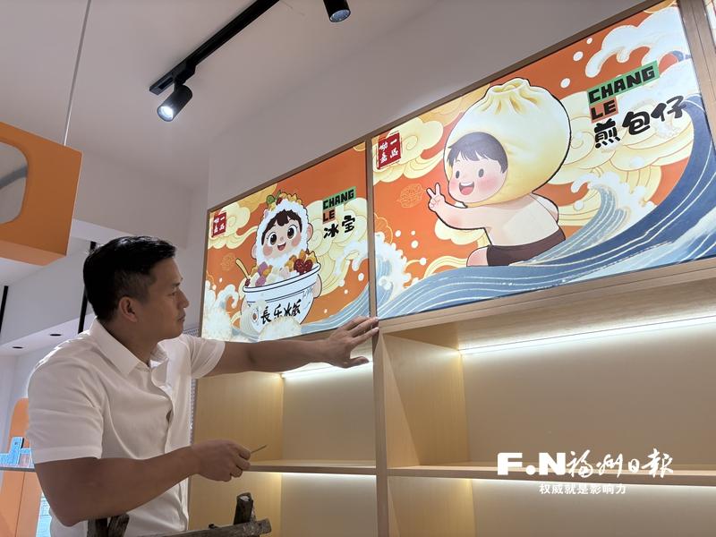 退役军人黄幼幼直播带货为白地瓜打开销路