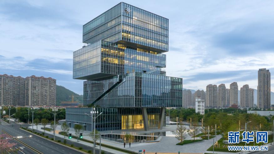 “一根丝”的逆袭，藏着怎样的制造业密码？