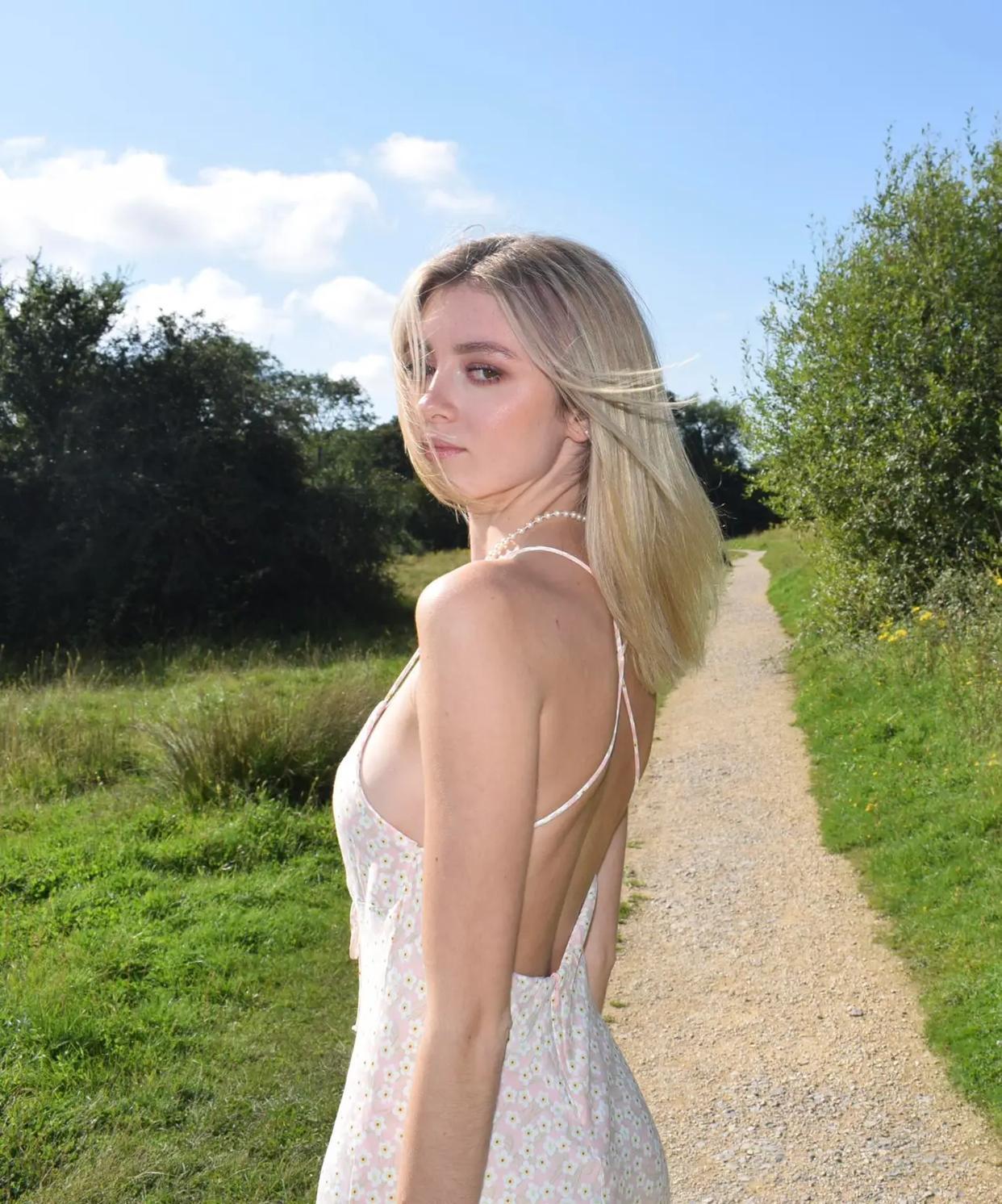 剑桥大学毕业生患癌后拒绝化疗去世