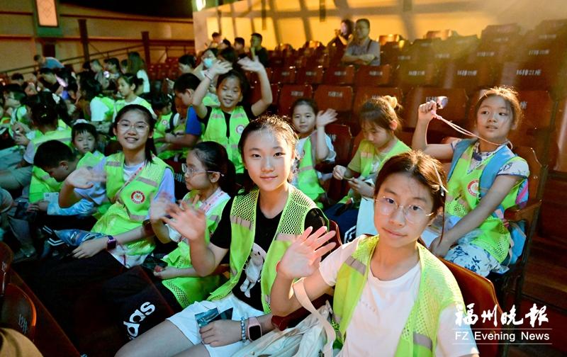 福州晚报写作训练营探秘“船政奇妙夜”