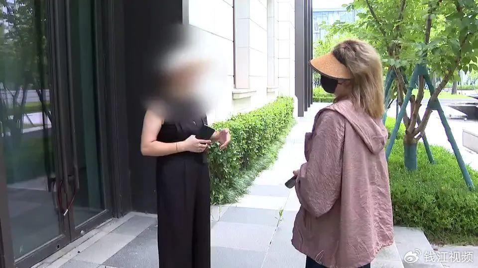 女子例假后游泳大出血向场馆索赔