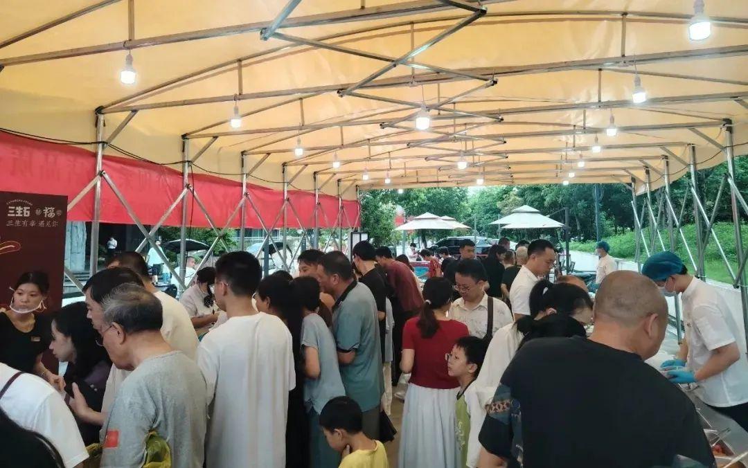 “地摊价”尝酒店美食，就在福州高新区这里→